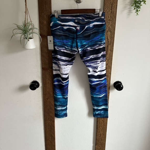 New Apana Women's Vibrant Multi Color Patterned Athletic Yoga Pants Leggings - Picture 9 of 14